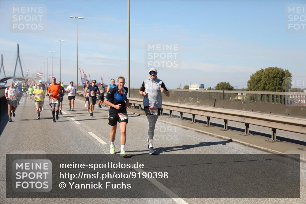 03.10.2025 - Köhlbrandbrückenlauf Yannick Fuchs http://msf.ph/oto/9190398 03.10.2025 11:50:31 Position 3  meine-sportfotos.de