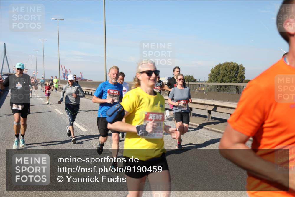 03.10.2025 - Köhlbrandbrückenlauf Yannick Fuchs http://msf.ph/oto/9190459 03.10.2025 11:50:37 Position 3  meine-sportfotos.de