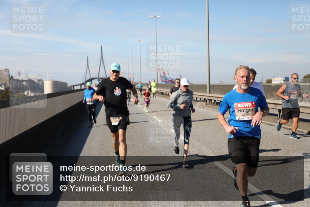 03.10.2025 - Köhlbrandbrückenlauf Yannick Fuchs http://msf.ph/oto/9190467 03.10.2025 11:50:37 Position 3 6630 meine-sportfotos.de
