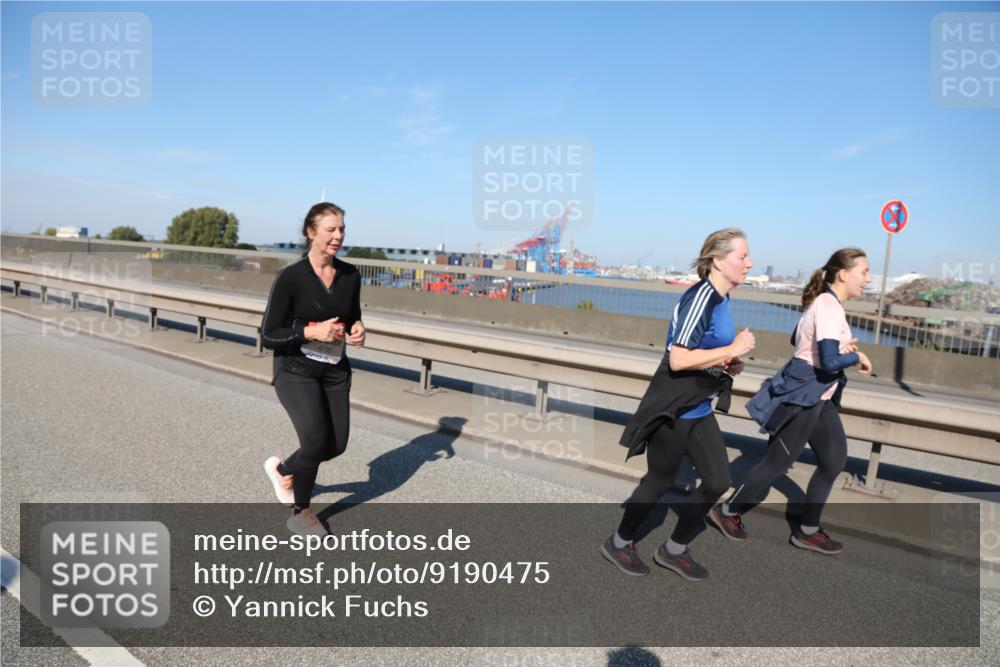 03.10.2025 - Köhlbrandbrückenlauf Yannick Fuchs http://msf.ph/oto/9190475 03.10.2025 12:10:23 Position 3  meine-sportfotos.de
