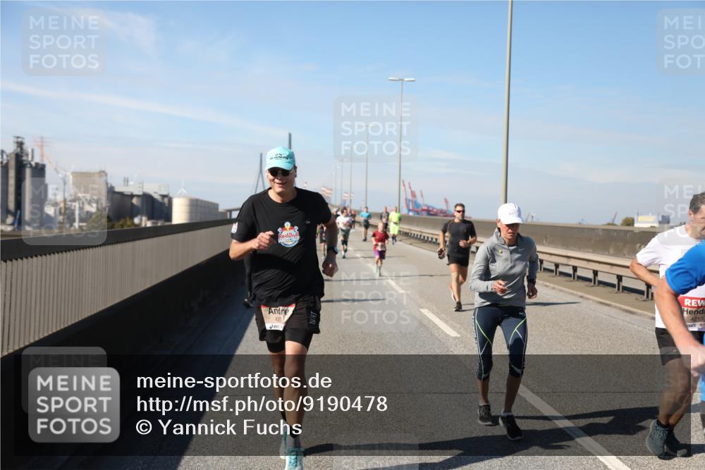 03.10.2025 - Köhlbrandbrückenlauf Yannick Fuchs http://msf.ph/oto/9190478 03.10.2025 11:50:38 Position 3 4357, 4213 meine-sportfotos.de