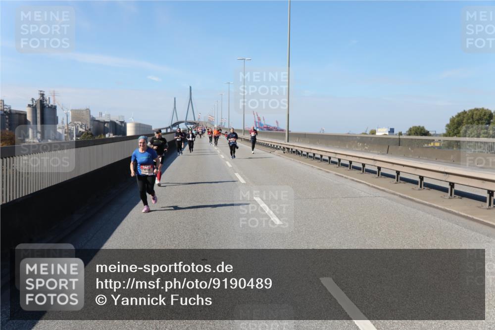 03.10.2025 - Köhlbrandbrückenlauf Yannick Fuchs http://msf.ph/oto/9190489 03.10.2025 12:10:24 Position 3  meine-sportfotos.de