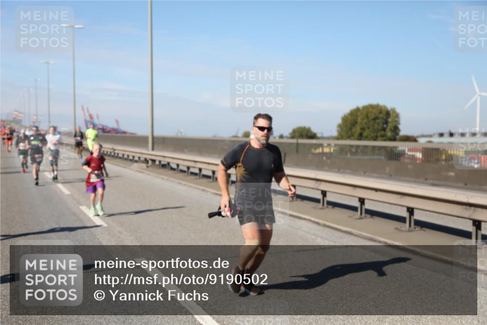 03.10.2025 - Köhlbrandbrückenlauf Yannick Fuchs http://msf.ph/oto/9190502 03.10.2025 11:50:40 Position 3  meine-sportfotos.de