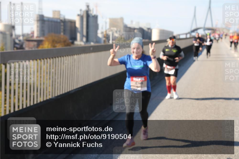 03.10.2025 - Köhlbrandbrückenlauf Yannick Fuchs http://msf.ph/oto/9190504 03.10.2025 12:10:25 Position 3  meine-sportfotos.de