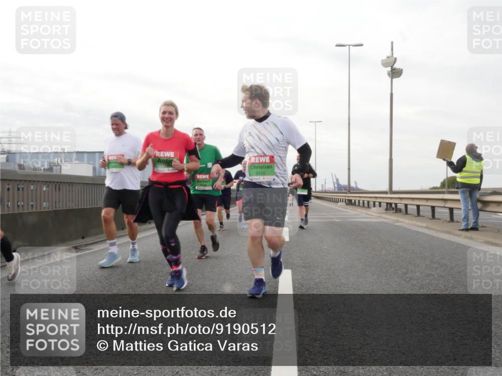 03.10.2025 - Köhlbrandbrückenlauf Matties Gatica Varas http://msf.ph/oto/9190512 03.10.2025 16:02:35 Position 3 9133 meine-sportfotos.de