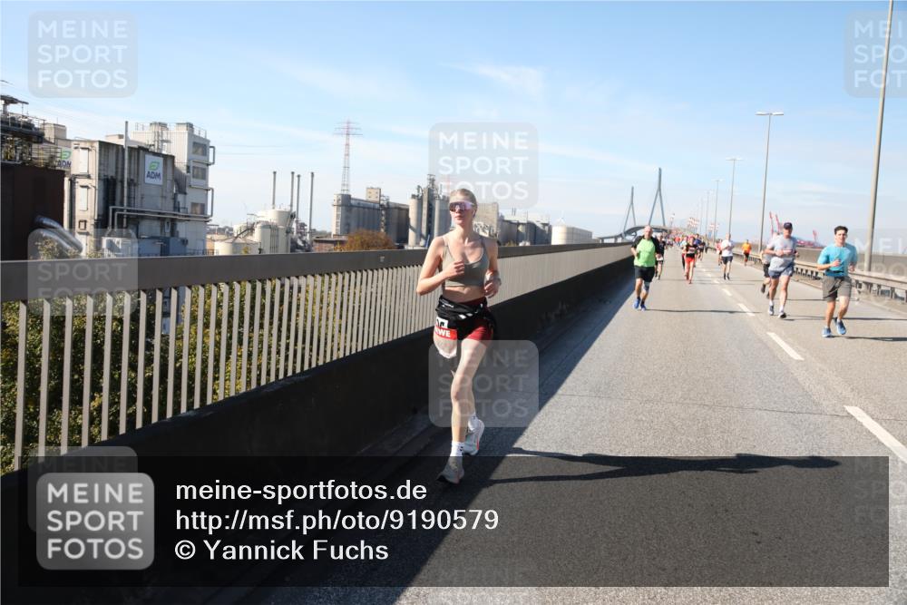 03.10.2025 - Köhlbrandbrückenlauf Yannick Fuchs http://msf.ph/oto/9190579 03.10.2025 11:50:48 Position 3  meine-sportfotos.de