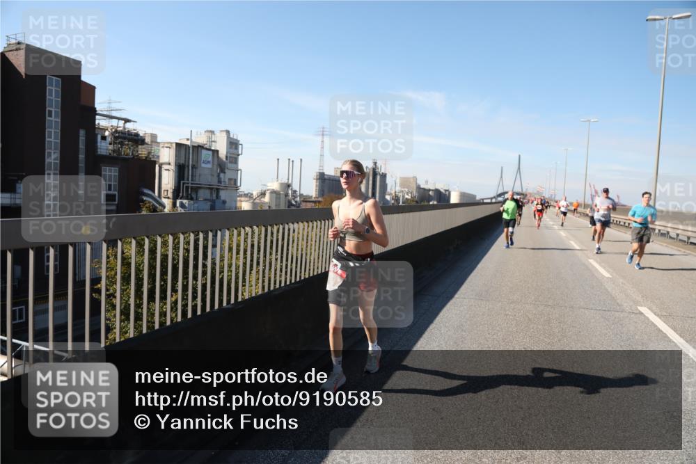 03.10.2025 - Köhlbrandbrückenlauf Yannick Fuchs http://msf.ph/oto/9190585 03.10.2025 11:50:48 Position 3  meine-sportfotos.de