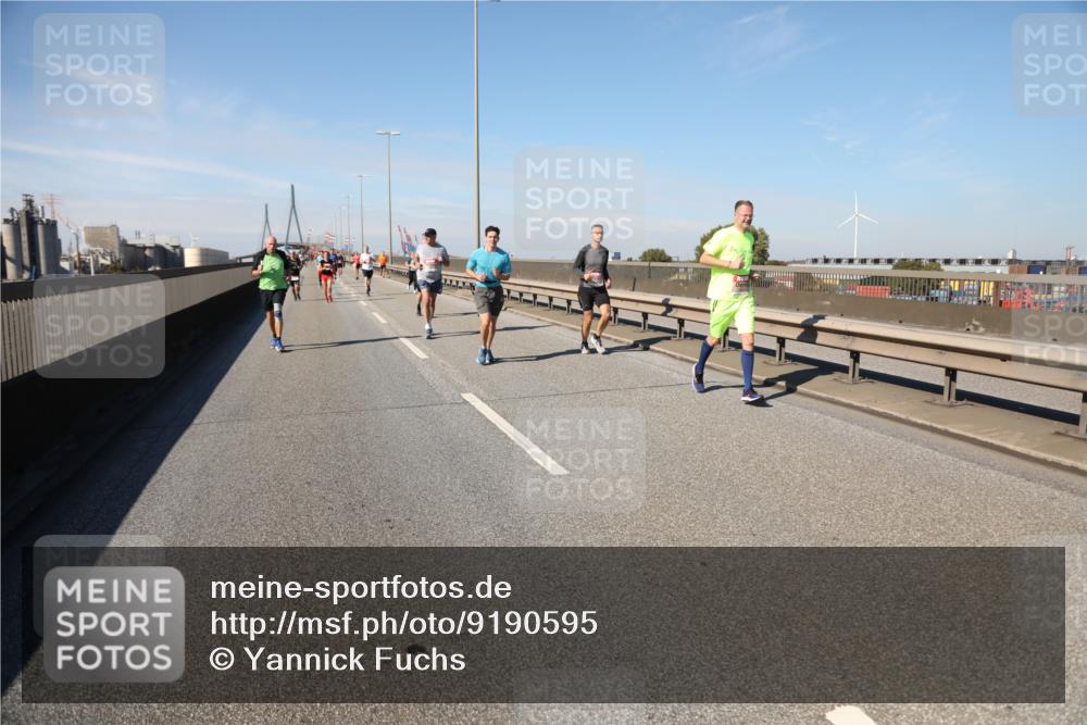 03.10.2025 - Köhlbrandbrückenlauf Yannick Fuchs http://msf.ph/oto/9190595 03.10.2025 11:50:49 Position 3  meine-sportfotos.de