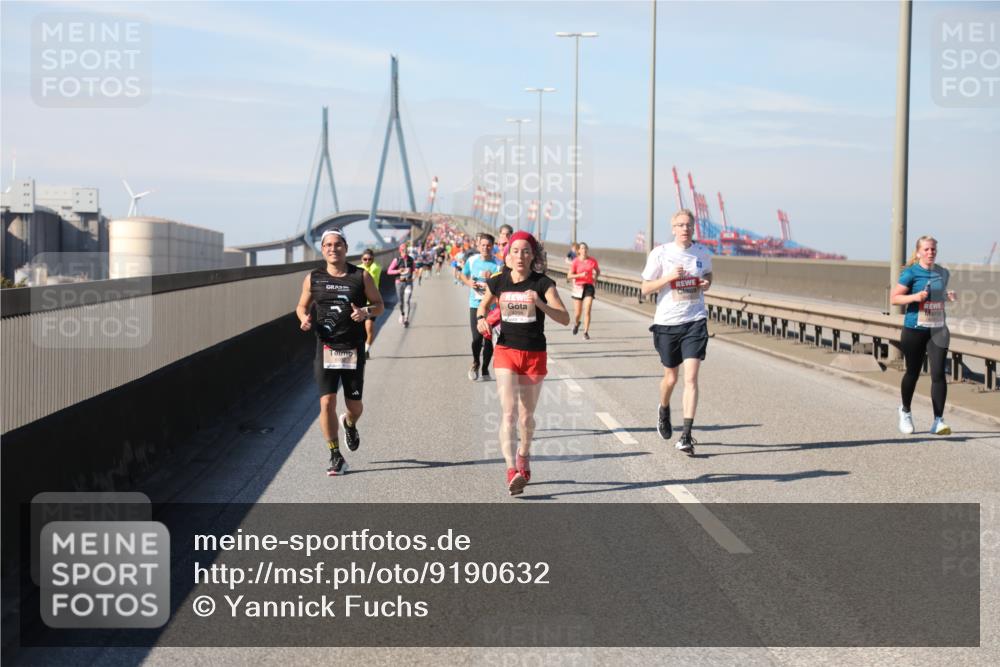 03.10.2025 - Köhlbrandbrückenlauf Yannick Fuchs http://msf.ph/oto/9190632 03.10.2025 11:50:53 Position 3 4298 meine-sportfotos.de