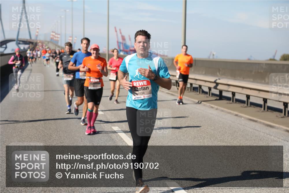 03.10.2025 - Köhlbrandbrückenlauf Yannick Fuchs http://msf.ph/oto/9190702 03.10.2025 11:50:58 Position 3 6534 meine-sportfotos.de