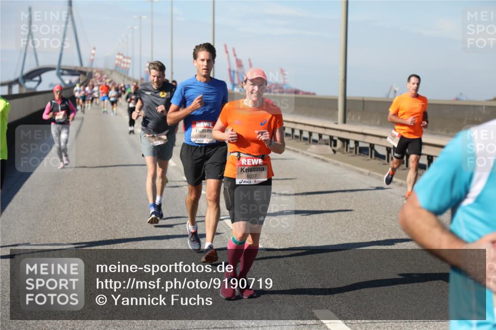 03.10.2025 - Köhlbrandbrückenlauf Yannick Fuchs http://msf.ph/oto/9190719 03.10.2025 11:51:00 Position 3 6562, 6037 meine-sportfotos.de