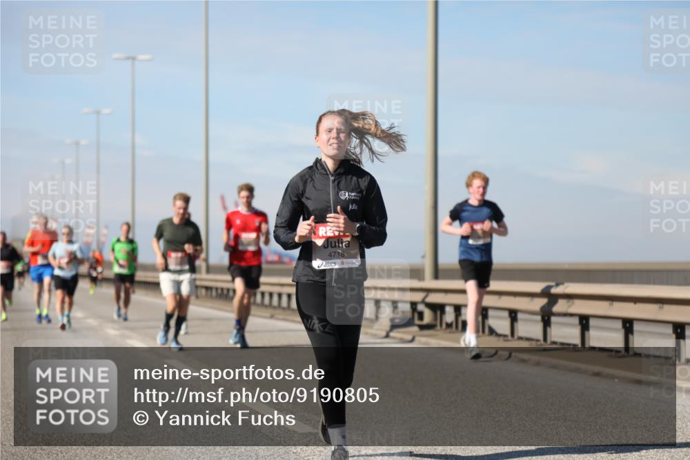 03.10.2025 - Köhlbrandbrückenlauf Yannick Fuchs http://msf.ph/oto/9190805 03.10.2025 11:51:10 Position 3 4718 meine-sportfotos.de