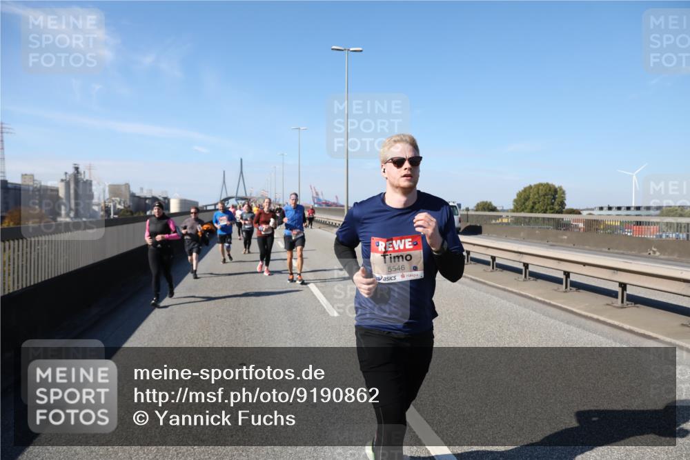 03.10.2025 - Köhlbrandbrückenlauf Yannick Fuchs http://msf.ph/oto/9190862 03.10.2025 12:10:58 Position 3 5546 meine-sportfotos.de