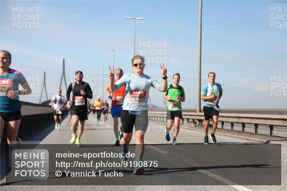 03.10.2025 - Köhlbrandbrückenlauf Yannick Fuchs http://msf.ph/oto/9190875 03.10.2025 11:51:17 Position 3 5813, 4544 meine-sportfotos.de