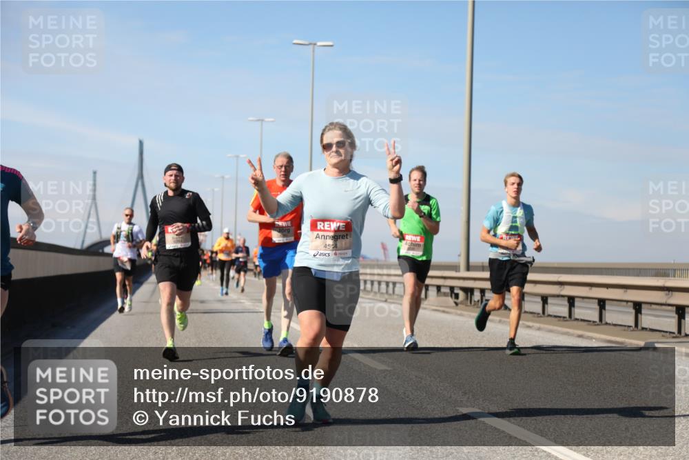 03.10.2025 - Köhlbrandbrückenlauf Yannick Fuchs http://msf.ph/oto/9190878 03.10.2025 11:51:17 Position 3 4544 meine-sportfotos.de