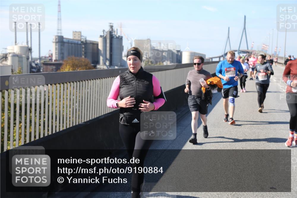 03.10.2025 - Köhlbrandbrückenlauf Yannick Fuchs http://msf.ph/oto/9190884 03.10.2025 12:10:59 Position 3  meine-sportfotos.de