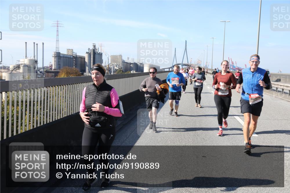 03.10.2025 - Köhlbrandbrückenlauf Yannick Fuchs http://msf.ph/oto/9190889 03.10.2025 12:11:00 Position 3  meine-sportfotos.de