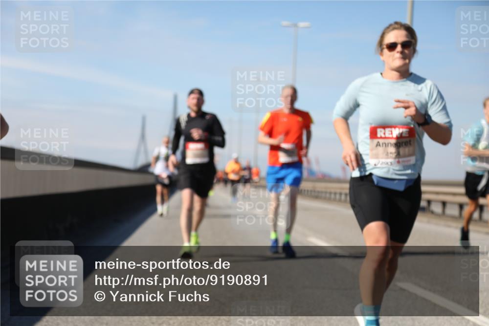 03.10.2025 - Köhlbrandbrückenlauf Yannick Fuchs http://msf.ph/oto/9190891 03.10.2025 11:51:18 Position 3  meine-sportfotos.de
