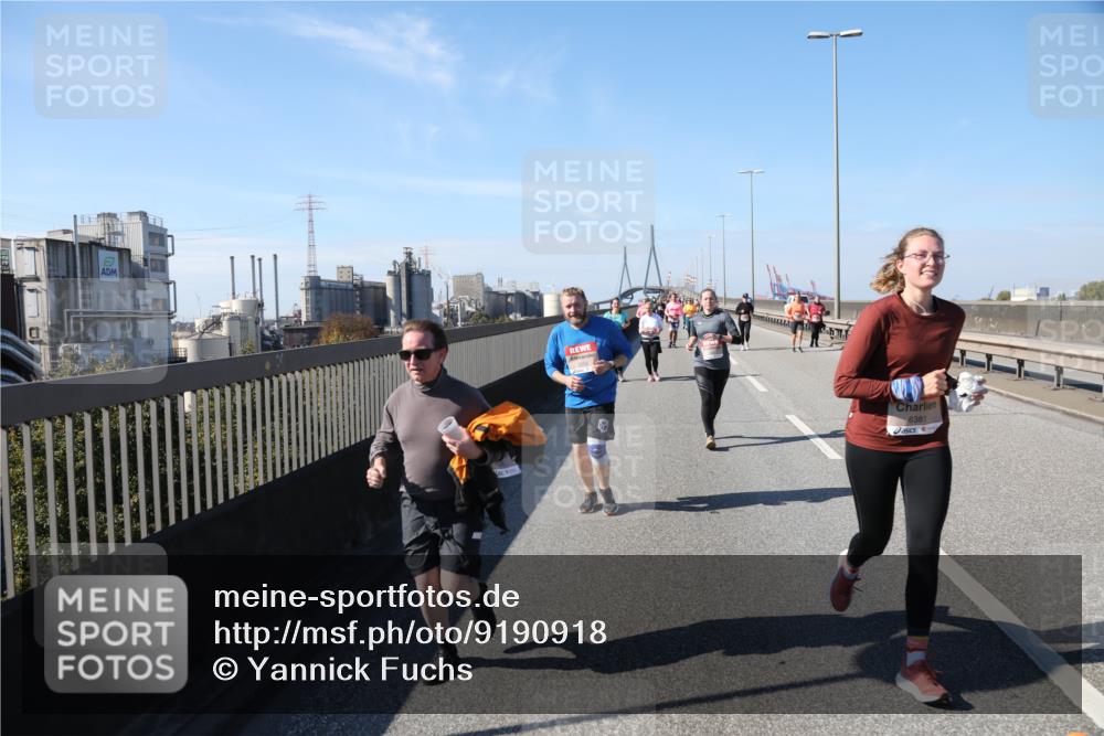 03.10.2025 - Köhlbrandbrückenlauf Yannick Fuchs http://msf.ph/oto/9190918 03.10.2025 12:11:02 Position 3 6381 meine-sportfotos.de