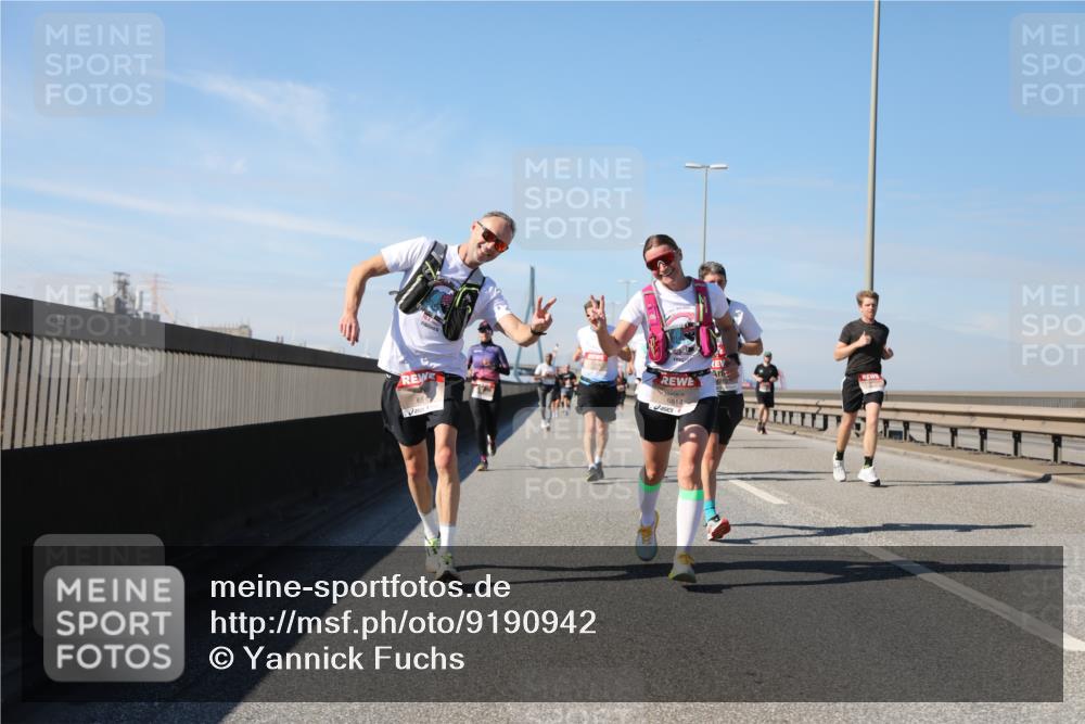 03.10.2025 - Köhlbrandbrückenlauf Yannick Fuchs http://msf.ph/oto/9190942 03.10.2025 11:51:22 Position 3 6814 meine-sportfotos.de