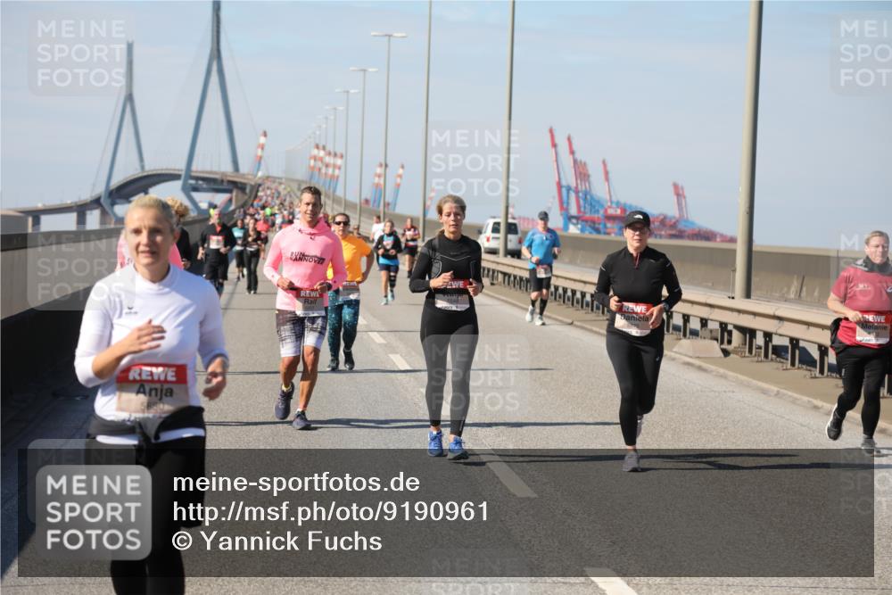 03.10.2025 - Köhlbrandbrückenlauf Yannick Fuchs http://msf.ph/oto/9190961 03.10.2025 12:11:05 Position 3  meine-sportfotos.de