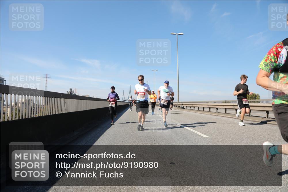 03.10.2025 - Köhlbrandbrückenlauf Yannick Fuchs http://msf.ph/oto/9190980 03.10.2025 11:51:24 Position 3  meine-sportfotos.de