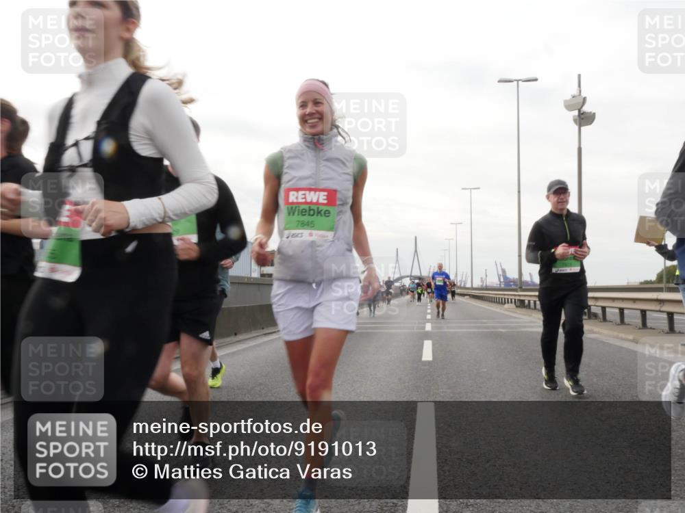 03.10.2025 - Köhlbrandbrückenlauf Matties Gatica Varas http://msf.ph/oto/9191013 03.10.2025 16:04:34 Position 3 7845 meine-sportfotos.de