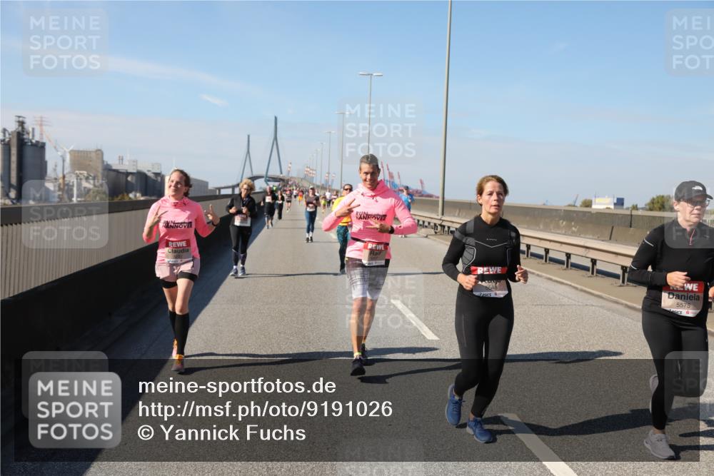 03.10.2025 - Köhlbrandbrückenlauf Yannick Fuchs http://msf.ph/oto/9191026 03.10.2025 12:11:10 Position 3 5575 meine-sportfotos.de