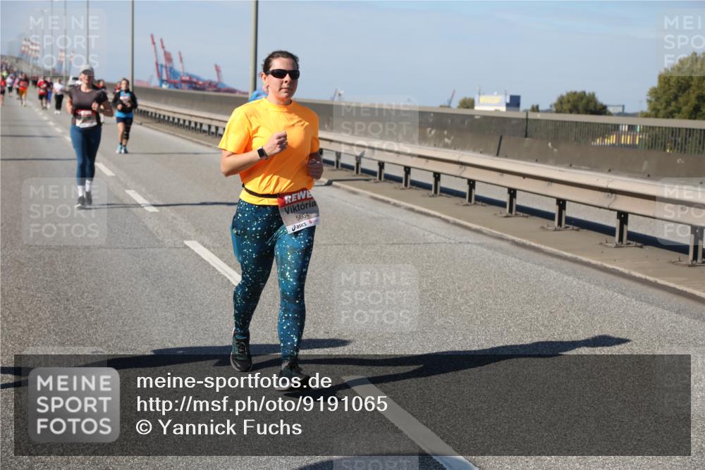 03.10.2025 - Köhlbrandbrückenlauf Yannick Fuchs http://msf.ph/oto/9191065 03.10.2025 12:11:14 Position 3 5604 meine-sportfotos.de