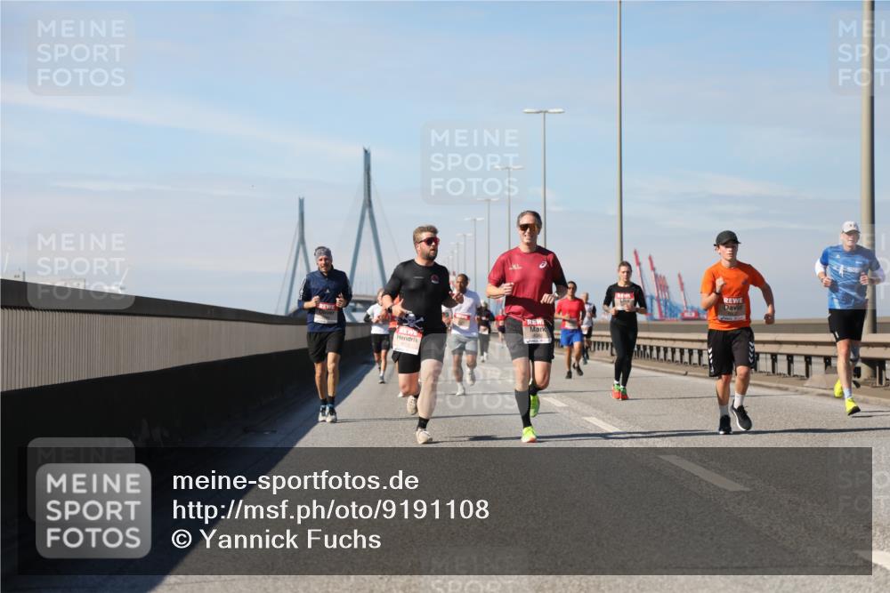 03.10.2025 - Köhlbrandbrückenlauf Yannick Fuchs http://msf.ph/oto/9191108 03.10.2025 11:51:38 Position 3  meine-sportfotos.de