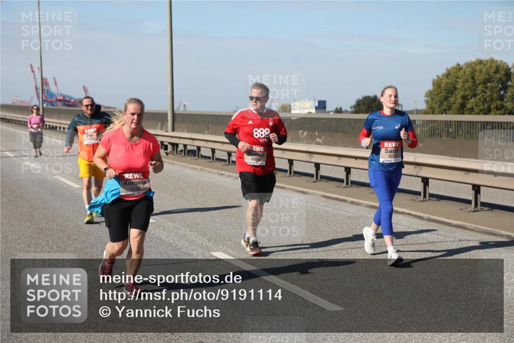03.10.2025 - Köhlbrandbrückenlauf Yannick Fuchs http://msf.ph/oto/9191114 03.10.2025 12:11:38 Position 3 5199, 889, 6004, 5278 meine-sportfotos.de