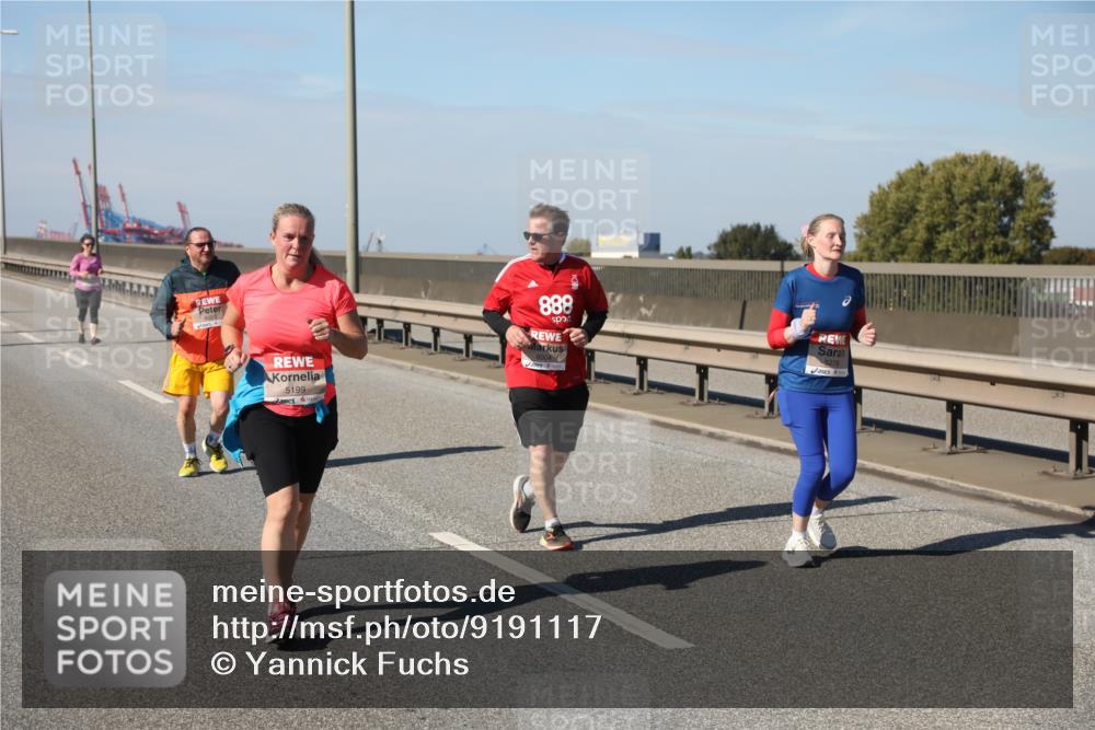03.10.2025 - Köhlbrandbrückenlauf Yannick Fuchs http://msf.ph/oto/9191117 03.10.2025 12:11:39 Position 3 6003, 5199, 888, 6004 meine-sportfotos.de