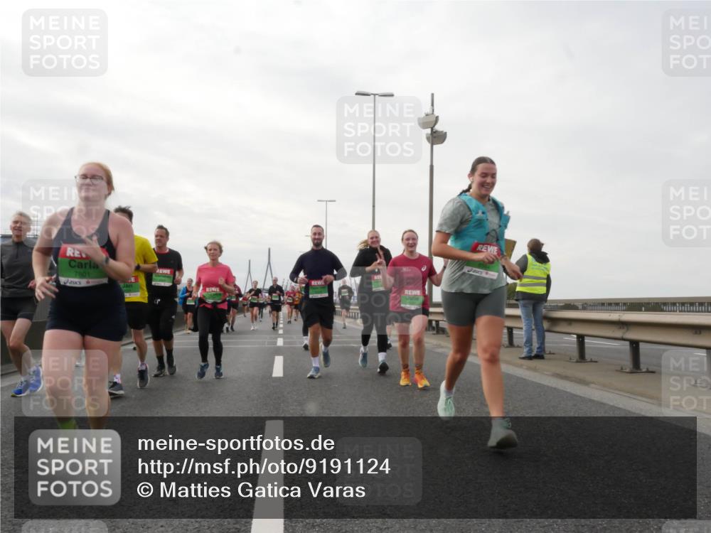 03.10.2025 - Köhlbrandbrückenlauf Matties Gatica Varas http://msf.ph/oto/9191124 03.10.2025 16:04:58 Position 3 7801 meine-sportfotos.de