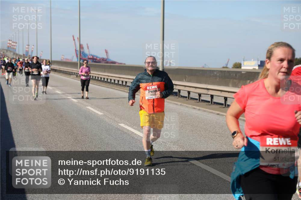 03.10.2025 - Köhlbrandbrückenlauf Yannick Fuchs http://msf.ph/oto/9191135 03.10.2025 12:11:40 Position 3 6003, 5199 meine-sportfotos.de