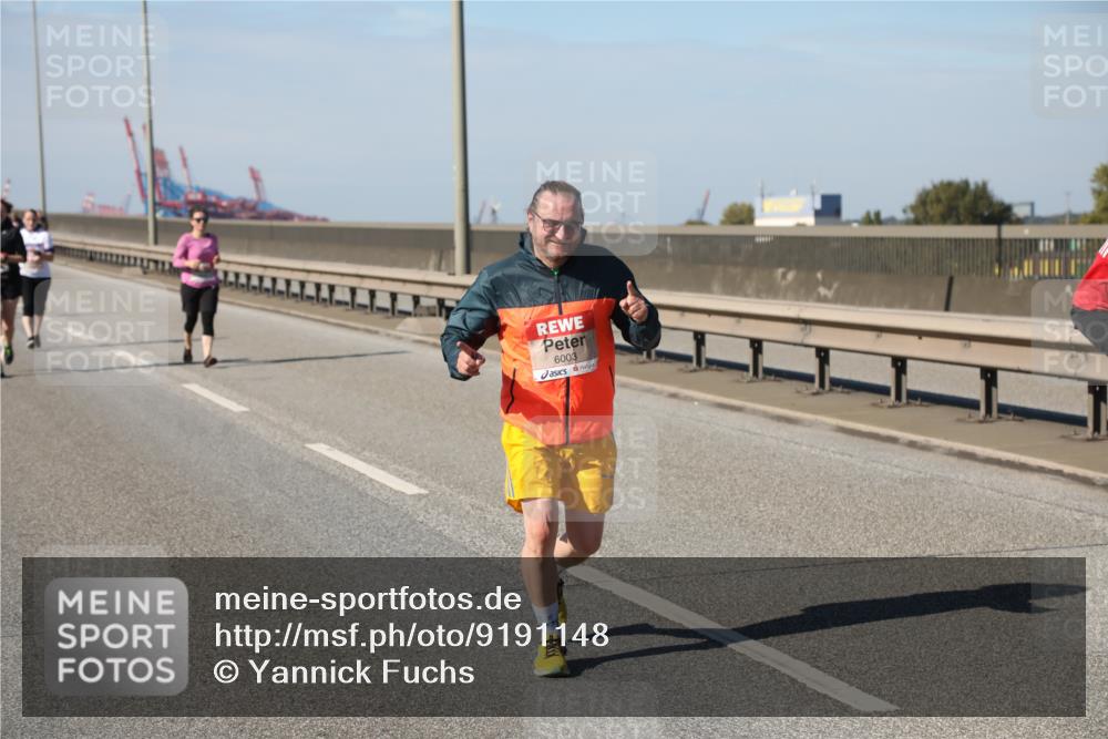 03.10.2025 - Köhlbrandbrückenlauf Yannick Fuchs http://msf.ph/oto/9191148 03.10.2025 12:11:41 Position 3 6003 meine-sportfotos.de