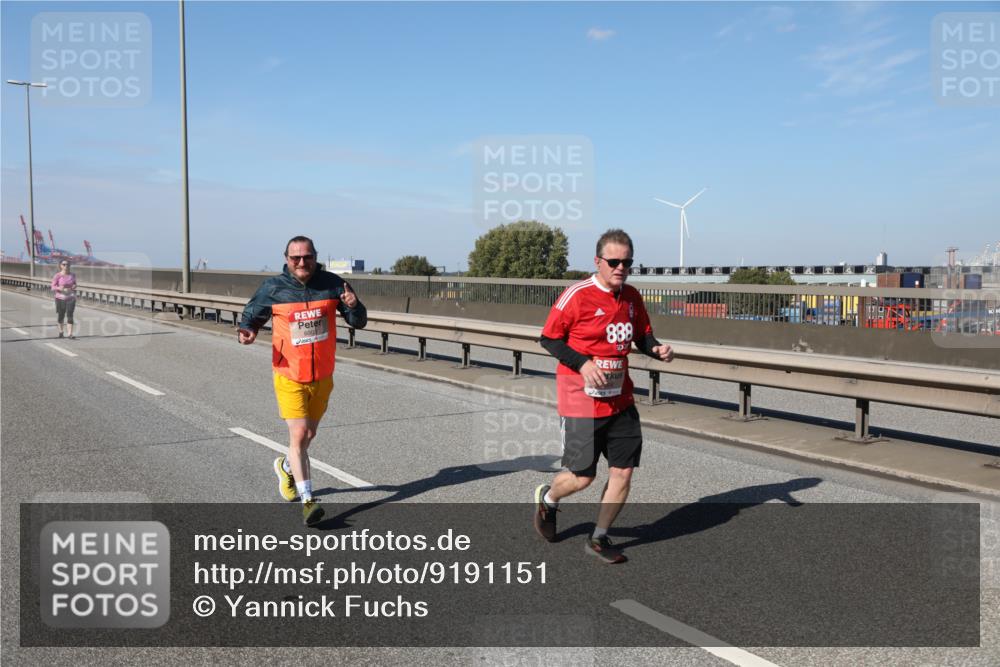 03.10.2025 - Köhlbrandbrückenlauf Yannick Fuchs http://msf.ph/oto/9191151 03.10.2025 12:11:41 Position 3 6003, 888 meine-sportfotos.de