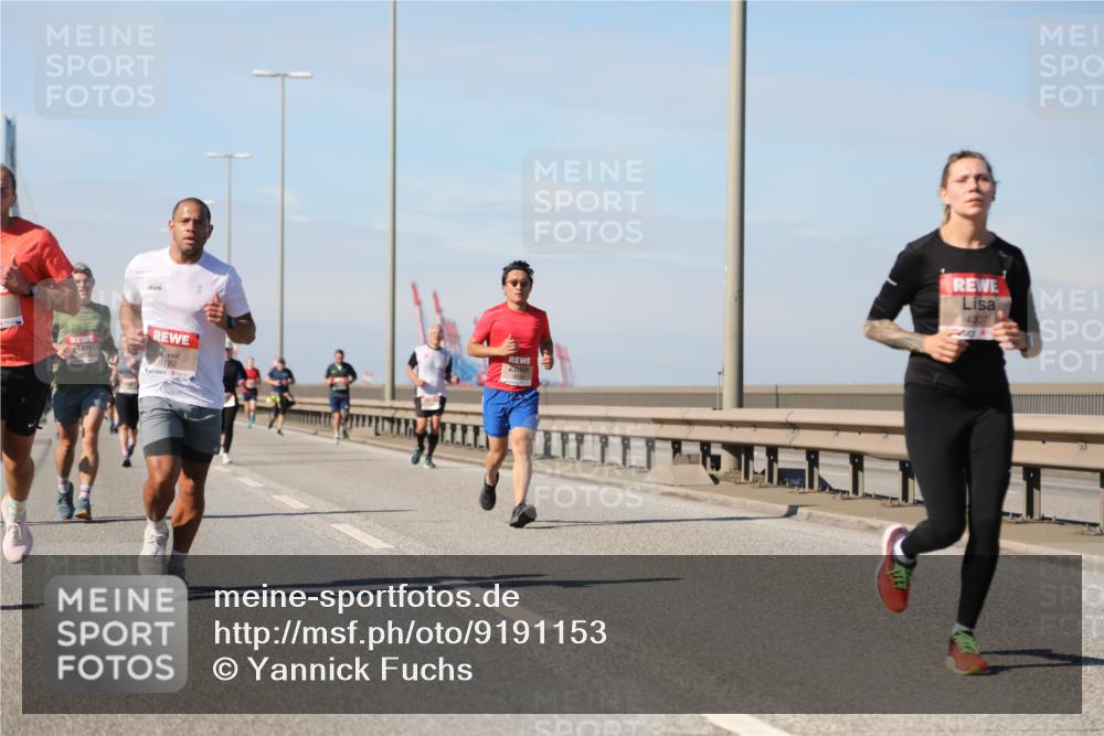 03.10.2025 - Köhlbrandbrückenlauf Yannick Fuchs http://msf.ph/oto/9191153 03.10.2025 11:51:42 Position 3 6782, 4307 meine-sportfotos.de