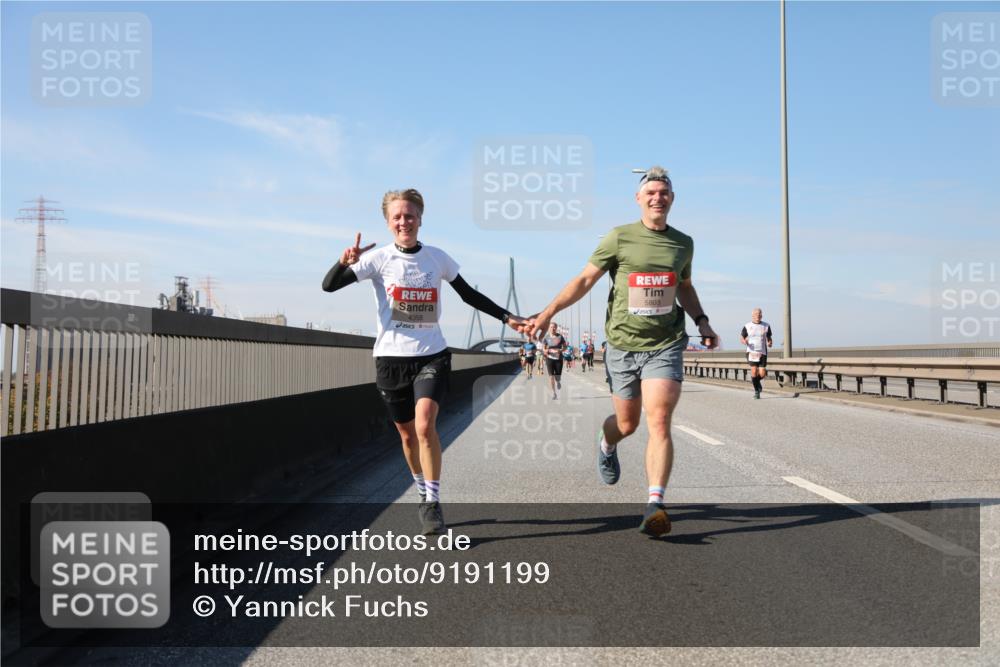 03.10.2025 - Köhlbrandbrückenlauf Yannick Fuchs http://msf.ph/oto/9191199 03.10.2025 11:51:47 Position 3 4358, 5803 meine-sportfotos.de