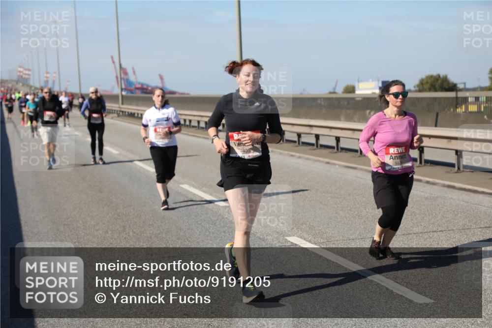 03.10.2025 - Köhlbrandbrückenlauf Yannick Fuchs http://msf.ph/oto/9191205 03.10.2025 12:11:47 Position 3 4435, 553 meine-sportfotos.de
