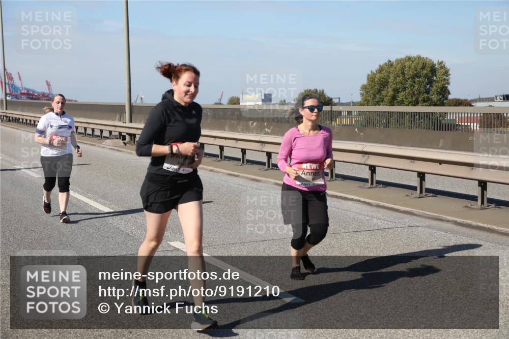 03.10.2025 - Köhlbrandbrückenlauf Yannick Fuchs http://msf.ph/oto/9191210 03.10.2025 12:11:48 Position 3 553 meine-sportfotos.de