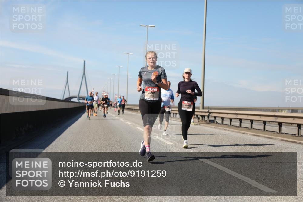 03.10.2025 - Köhlbrandbrückenlauf Yannick Fuchs http://msf.ph/oto/9191259 03.10.2025 11:51:52 Position 3 4196, 6572 meine-sportfotos.de