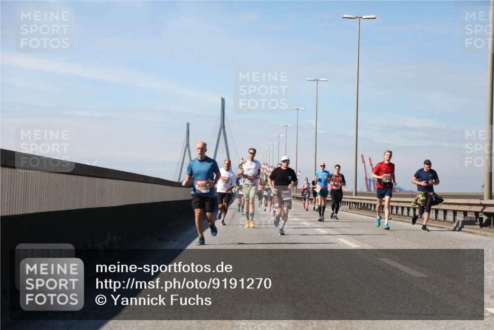 03.10.2025 - Köhlbrandbrückenlauf Yannick Fuchs http://msf.ph/oto/9191270 03.10.2025 11:51:56 Position 3  meine-sportfotos.de