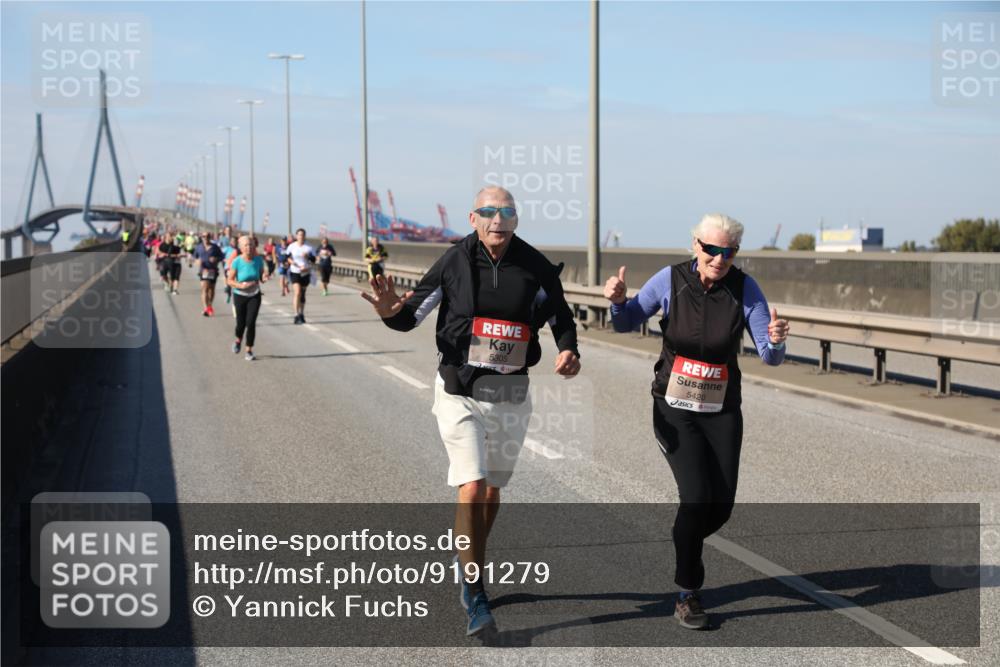 03.10.2025 - Köhlbrandbrückenlauf Yannick Fuchs http://msf.ph/oto/9191279 03.10.2025 12:11:53 Position 3 5305, 5420 meine-sportfotos.de