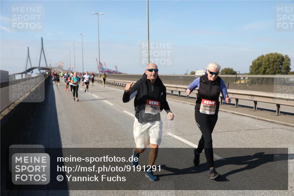 03.10.2025 - Köhlbrandbrückenlauf Yannick Fuchs http://msf.ph/oto/9191291 03.10.2025 12:11:53 Position 3 5305, 5420 meine-sportfotos.de