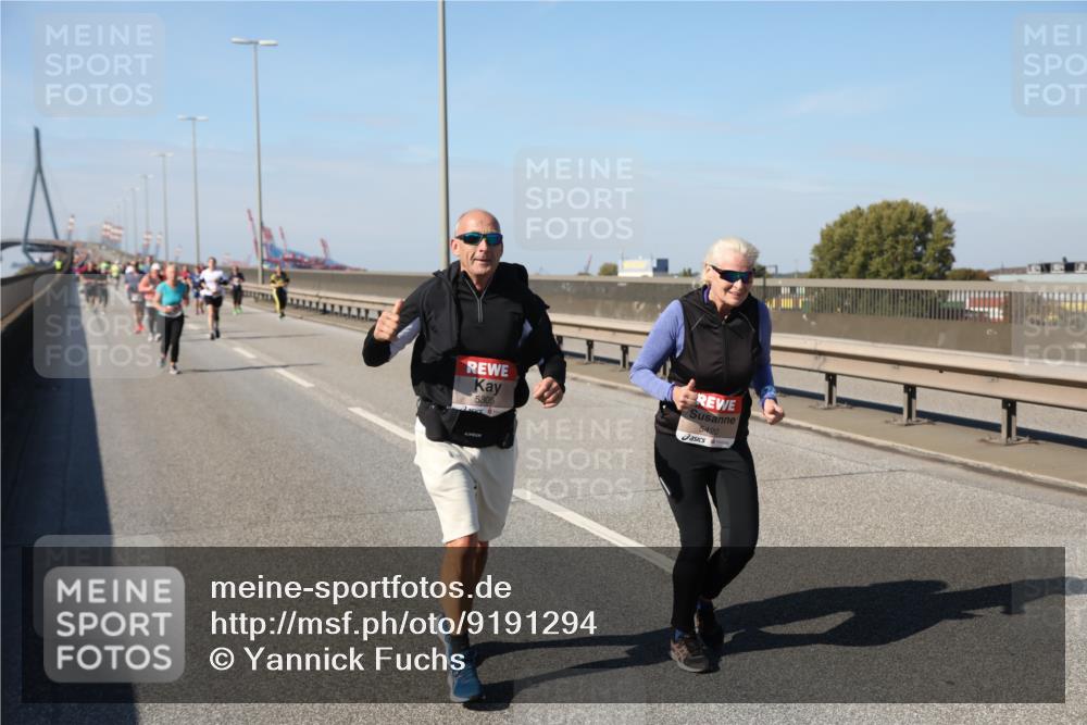 03.10.2025 - Köhlbrandbrückenlauf Yannick Fuchs http://msf.ph/oto/9191294 03.10.2025 12:11:54 Position 3 5305, 5420 meine-sportfotos.de