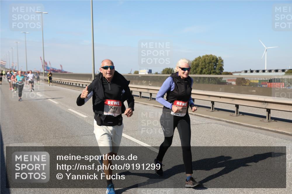 03.10.2025 - Köhlbrandbrückenlauf Yannick Fuchs http://msf.ph/oto/9191299 03.10.2025 12:11:54 Position 3 5305 meine-sportfotos.de