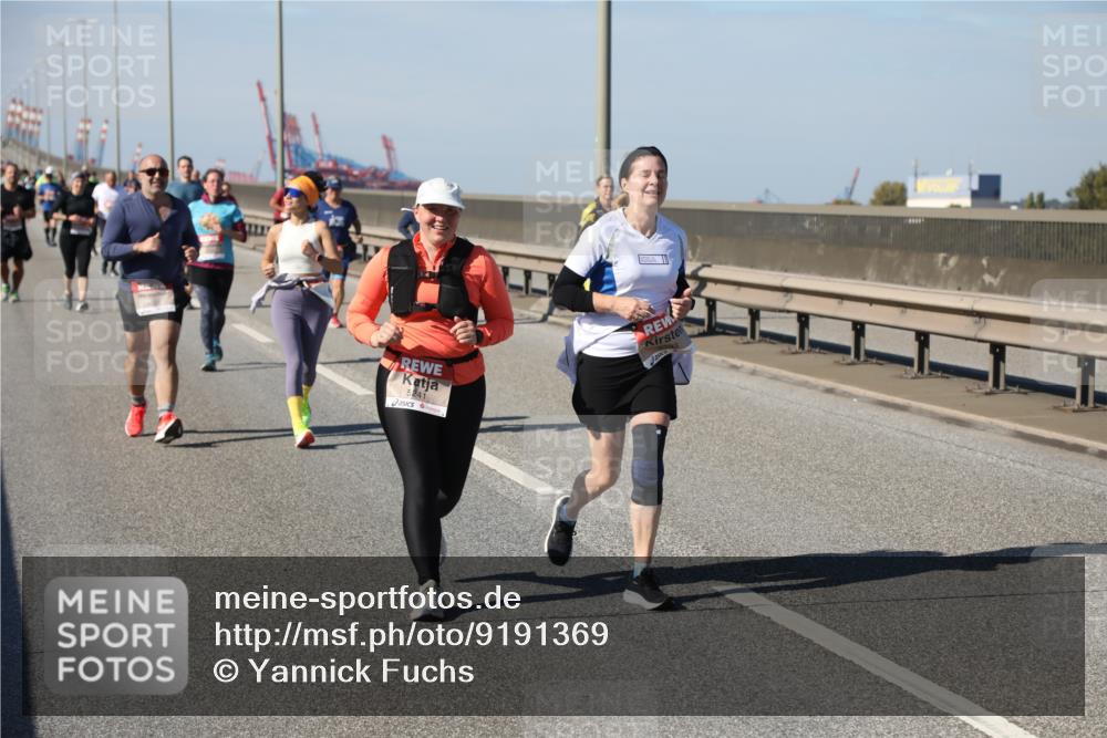 03.10.2025 - Köhlbrandbrückenlauf Yannick Fuchs http://msf.ph/oto/9191369 03.10.2025 12:12:02 Position 3 5241 meine-sportfotos.de