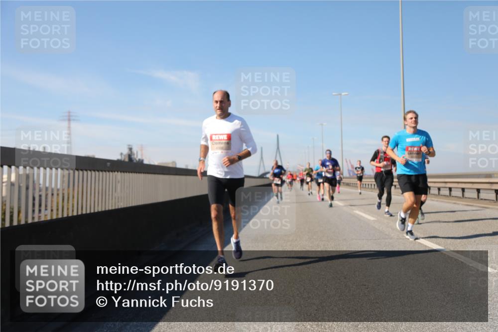 03.10.2025 - Köhlbrandbrückenlauf Yannick Fuchs http://msf.ph/oto/9191370 03.10.2025 11:52:03 Position 3  meine-sportfotos.de