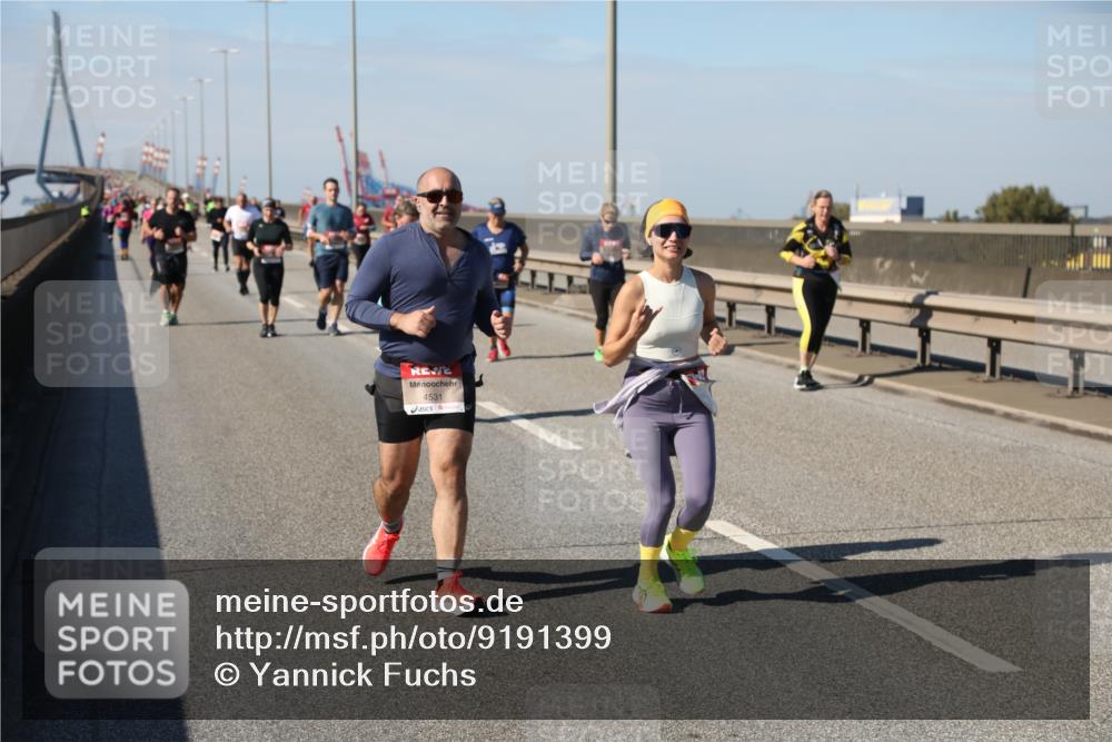 03.10.2025 - Köhlbrandbrückenlauf Yannick Fuchs http://msf.ph/oto/9191399 03.10.2025 12:12:05 Position 3 4531 meine-sportfotos.de