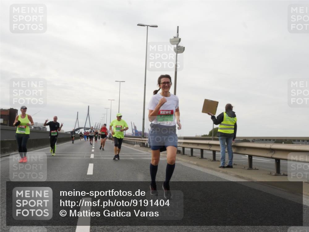 03.10.2025 - Köhlbrandbrückenlauf Matties Gatica Varas http://msf.ph/oto/9191404 03.10.2025 16:06:08 Position 3 9025, 6 meine-sportfotos.de